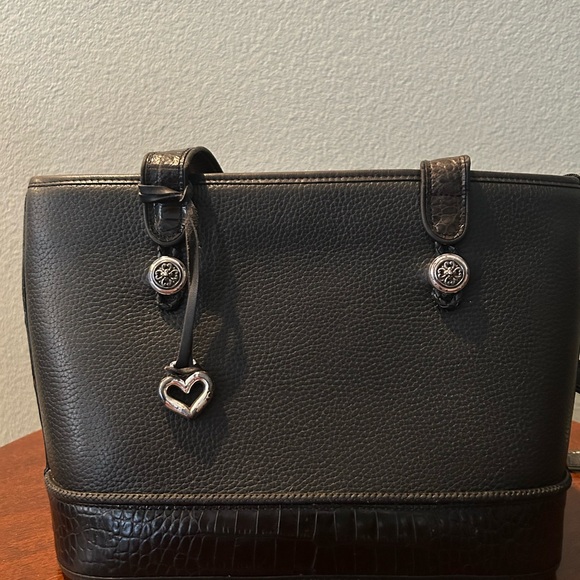 Authentic Brighton Vintage Black Leather Shoulder Bag, Excellent condition - Picture 2 of 13